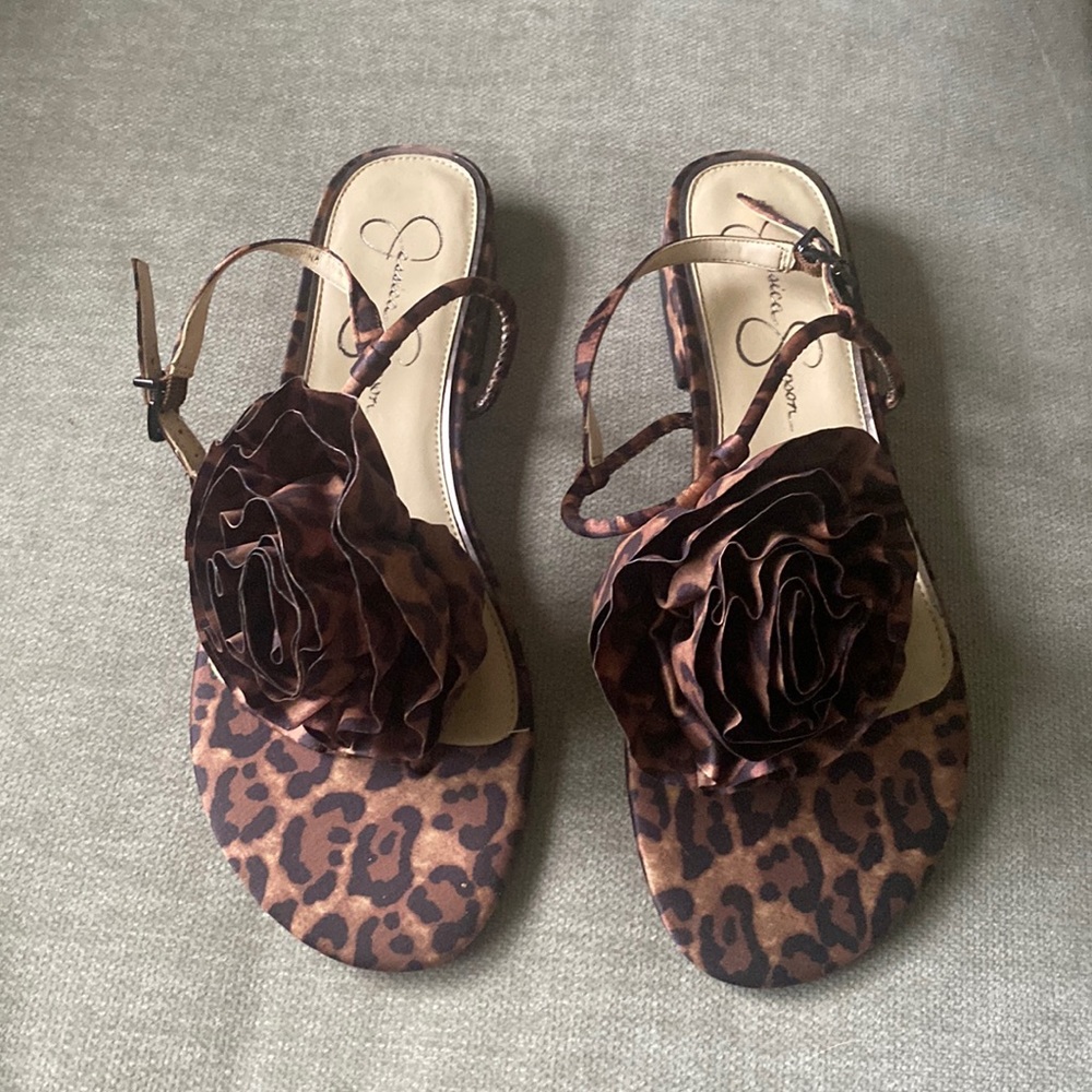 Jessica Simpson Kirah Leopard Print Satin Sandal 9 Brand New